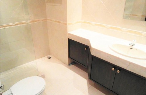 Na Kluea Apartment | Large studio Baan Suan Lalana