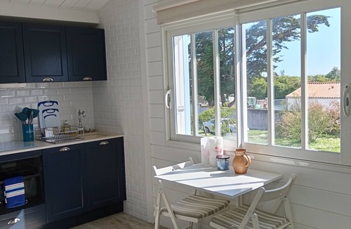 La Bree-les-Bains Apartment | Large studio with patio and garden, quiet location 400m from the beach