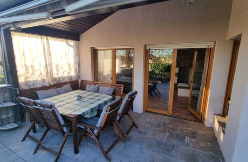 Lauda House | Large vacation apartment with garden
