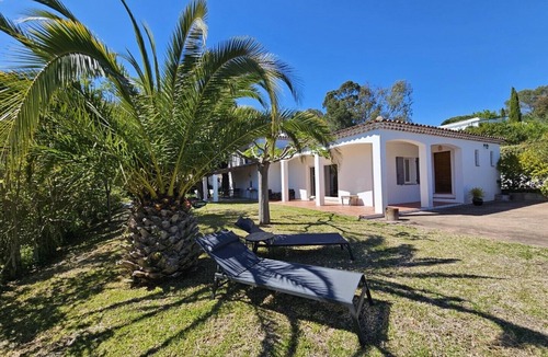 Valescure Villa | Large villa for 10-12 people with swimming pool, large plot, quiet location