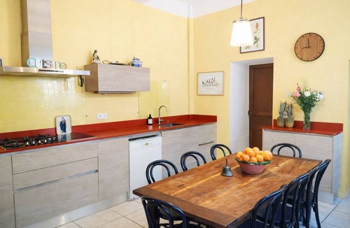 Grand Sud House | Large Villa Very Close to Aix-en-Provence