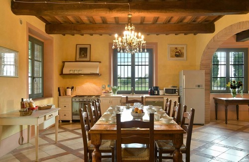 Bibbona Villa | Large villa with heated pool, A/C, Wi-Fi, BBQ, al fresco dining, sleep 22