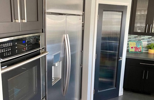 Discovery Bay House | Large water front Discovery Bay home-5 mins to fast