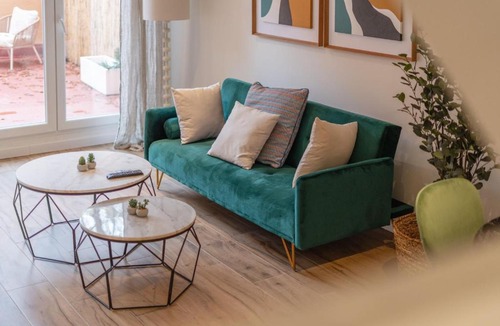 Almenara Apartment | Large with terrace- 2Bd 1.5Bth- Plaza Castilla