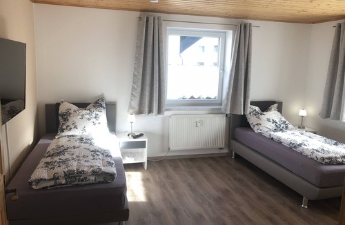 Schwandorf Apartment | Large workers rental (SAD 101)