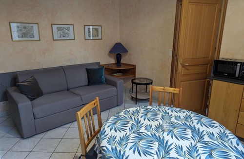 Bourbonne-les-Bains House | LARGO - Bourbonne-les-Bains