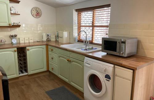 Pickering House | Lark Cottage