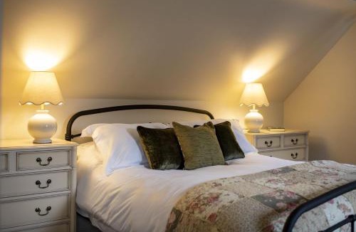 Scawton House | Lark Rise