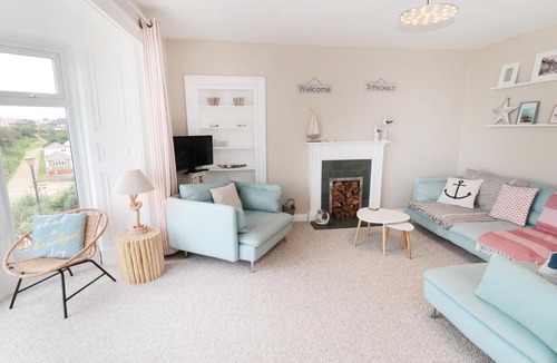 Marske-by-the-Sea Apartment | Larksbay View
