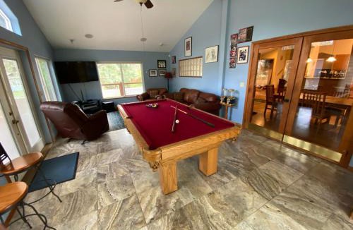 Larkspur House | Larkspur Trail