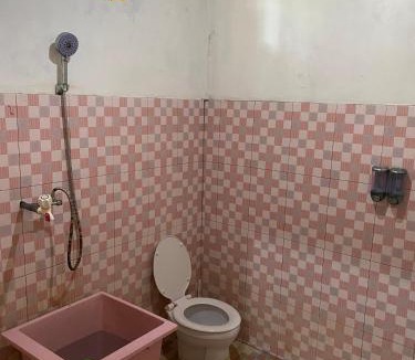 Tomia Island Hotel | laroka hotel
