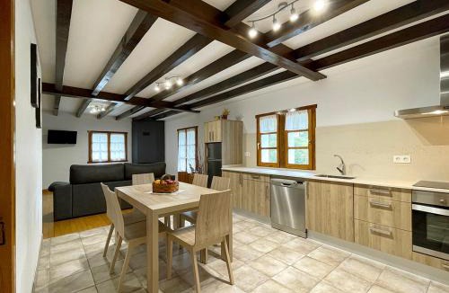 Etxalar House | Larrapil