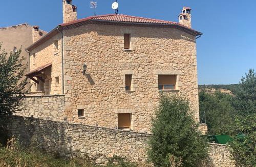 Santiuste de Pedraza House | Las Casonas de Chavida