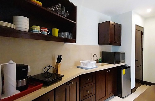 Las Catalinas Apartment | Las Catalinas - Studio Cazenovia centrally located, short walk to beach
