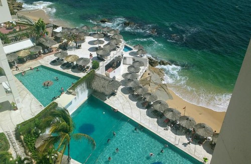 Costera Acapulco Apartment | LAS TORRES GEMELAS IDEAL