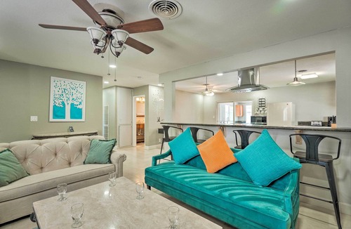 Las Vegas Cottage | Las Vegas Getaway w/Patio & Grill: ~3mi to Strip!