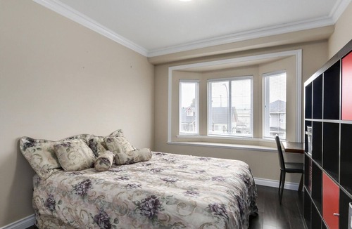 Knight House | Last Minute 3bd/2bath Great Location!