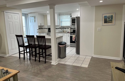 Long Beach House | LAST MINUTE SPECIAL MAY, JUNE 285 BEACHSIDE RETREAT 2 BD APT , PRIVATE PATIO