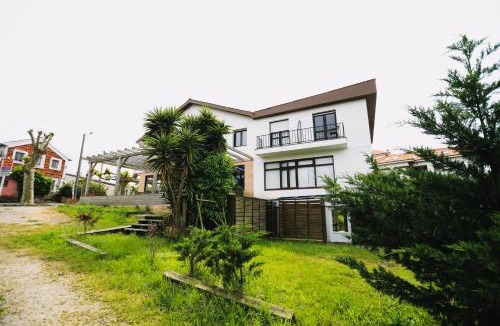 Loredo Hotel | Latas Surf Lodge