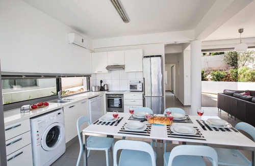 Latchi Villa | Latchi Esprit Villa EV23 - a villa that sleeps 6 guests in 3 bedrooms