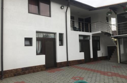 Jiblea Veche House | Laubert