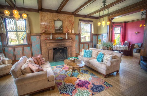 Marinette Bed & Breakfast | Lauerman House Inn