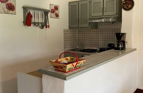 Berbiguieres House | Laugerie Basse Gites, 4 Gites in a Barn Conversion with beautiful heated pool