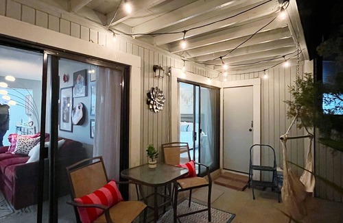 Aurora Condo | Laundry in unit, Artist Space, Central Location