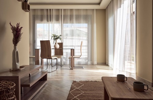 Zakynthos Town Apartment | Laura Suites