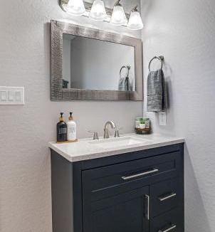 Gilbert House | Laurel Gilbert