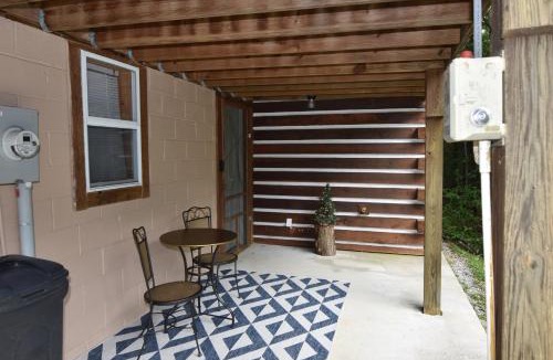 Woodbine Ski Chalet | Laurel Lake Cabins