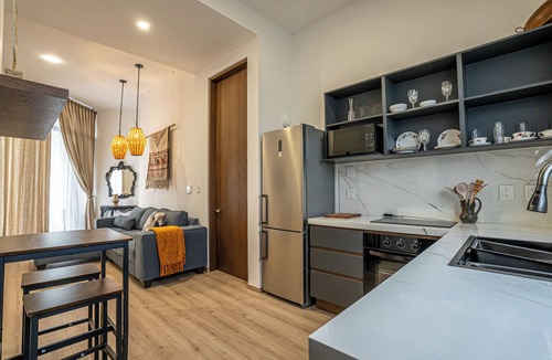 Reforma Apartment | Laurelian Lofts