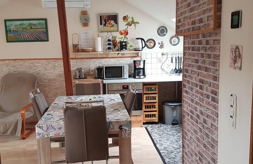 Hanau House | Laurence flat with WLAN and air conditioning