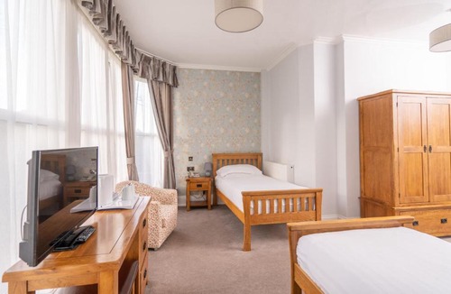 Weston-super-Mare Hotel | Lauriston Hotel