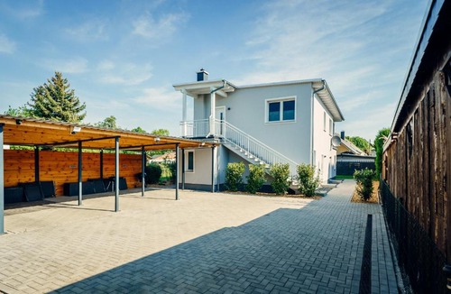 Groskoschen Apartment | Lausitzer Edelquartier