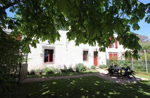 Espinasse House | Lava Lodge