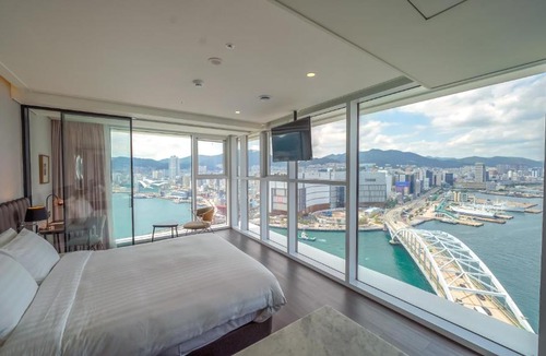 Yeongdo Hotel | Lavalse Hotel