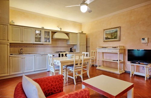 Empoli Apartment | Lavanda - Apartment with swimming pool