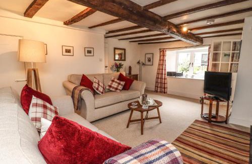 South Tawton House | Lavender Cottage