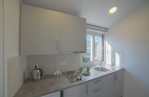 Korfos Hotel | Lavender Cove