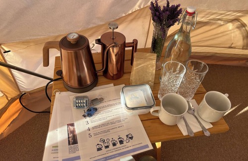 Texcoco de Mora RV Rental | Lavender Dream in Glamping Rincón de Lavanda