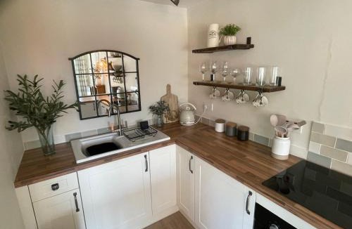 Briston House | Lavender Lodge