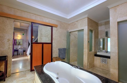 By Pass Ngurah Rai Kuta Hotel | Lavender Villa and Spa