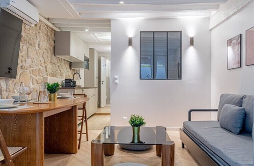 Saint-Victor Apartment | Lavie Maison A/C & Jacuzzi