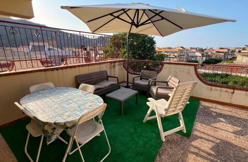 Oliveri Apartment | Lavinia House