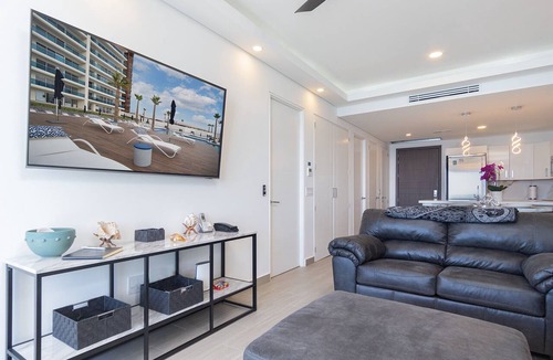 Puerto Penasco Condo | Lavish 1 bedroom Beach Front Condominium Encantame C-1603