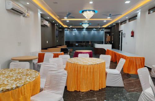Barsana Hotel | Laxmi Sewa Sadan