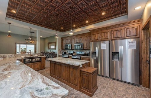 Waterfront Greens House | Lazy Creek - Deep Creek Lake - Indoor Lazy River , Boat Dock rental available May-Sept. 2026