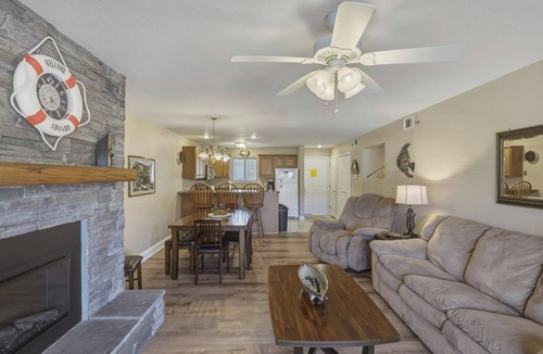 Osage Beach Condo | Lazy Days E-03 - Two Bedroom Apartment, Sleeps 6