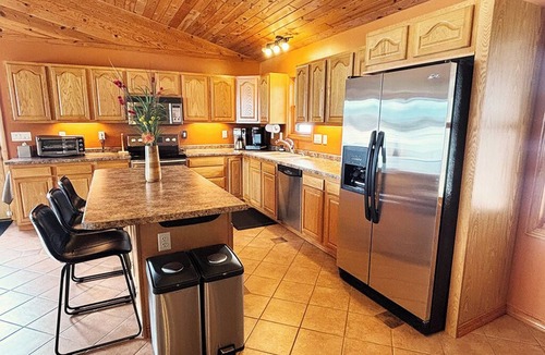 Brule House | Lazy Grey–Your Northwoods Escape with Modern Comforts & Private Walking Trails